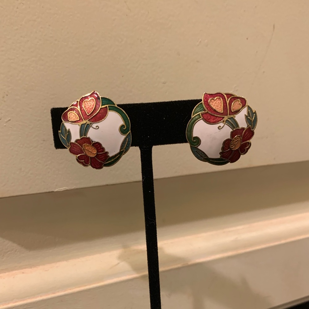 Vintage clip earrings